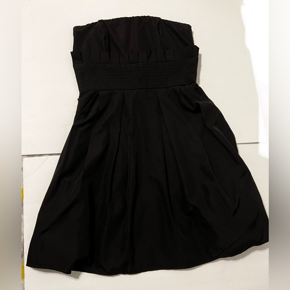 Charlotte Russe Junior Black Strapless Zipper Back Knee Length Dress Size 11 - Picture 1 of 10